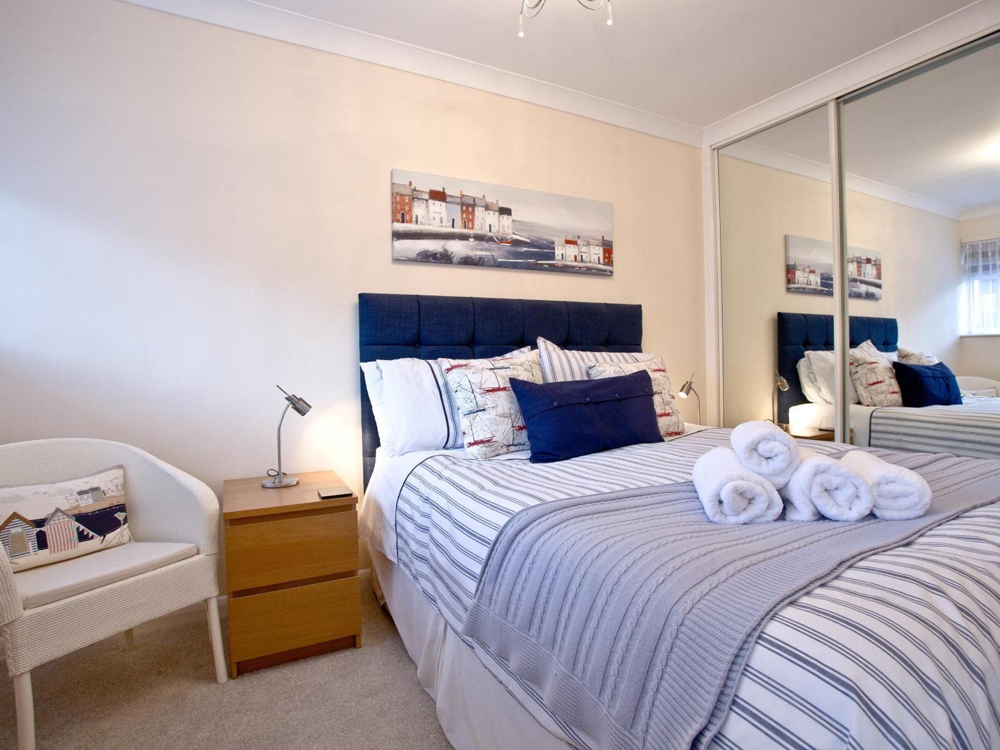 Deck 6 - Linden Court Apartment